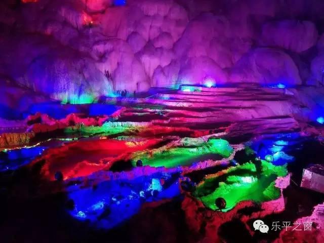 小红帽的冒险之旅